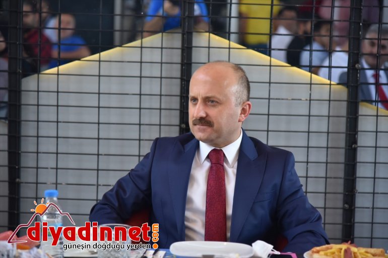 Ağrı Valisi Varol basın mensuplarıyla bir araya geldi