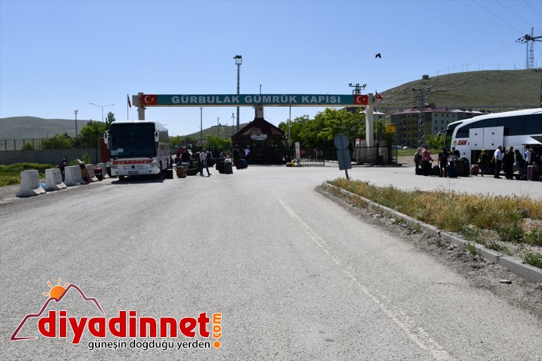 Bakan Pekcan ın duyurusuyla yeniden açılan Gürbulak Sınır Kapısı nda hareketlilik7