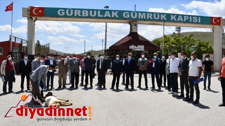 Gürbulak Sınır Kapısı’nın yeniden ticarete açılması ihracatçıları sevindirdi