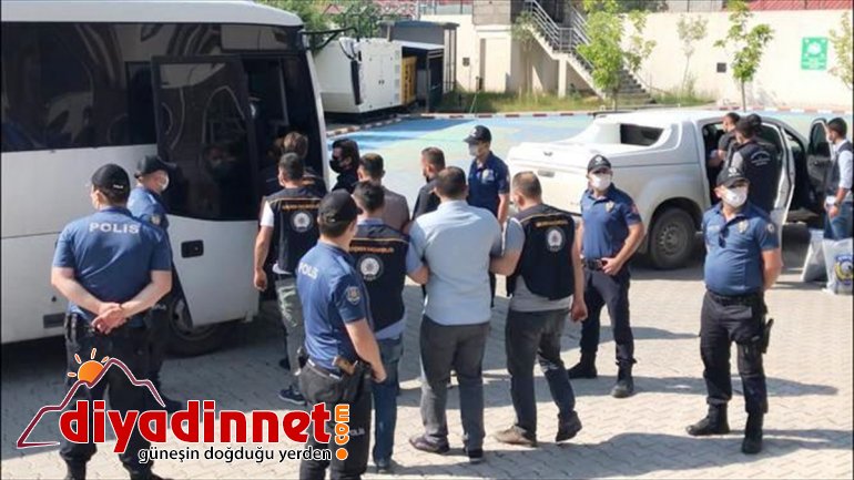 organize eden tutuklandı yönelik düzeyde göçmen zanlı operasyonda Uluslararası 26 şebekeye kaçakçılığını 5