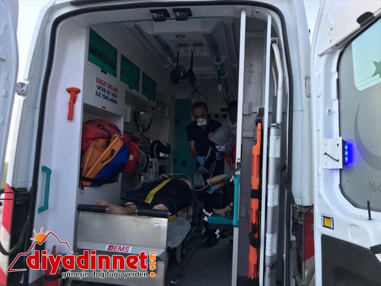 devrilmesi  aileden sonucu aynı 5 yaralandı kamyonetin kişi Ağrı