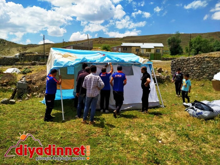 sarılıyor selden Ağrı