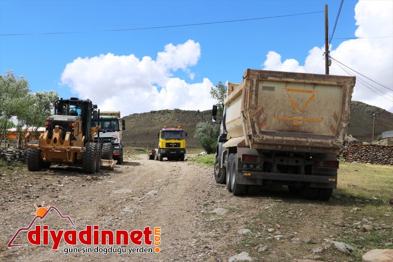 sarılıyor yaralar köyde Ağrı