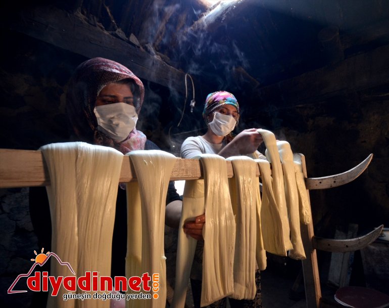 peyniri çeçil kazanlar lezzet yakılıyor usulü  Asırlık için imece 12