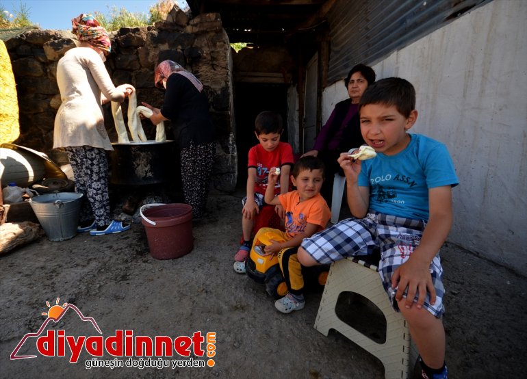 kazanlar peyniri imece yakılıyor için çeçil lezzet Asırlık  usulü 6