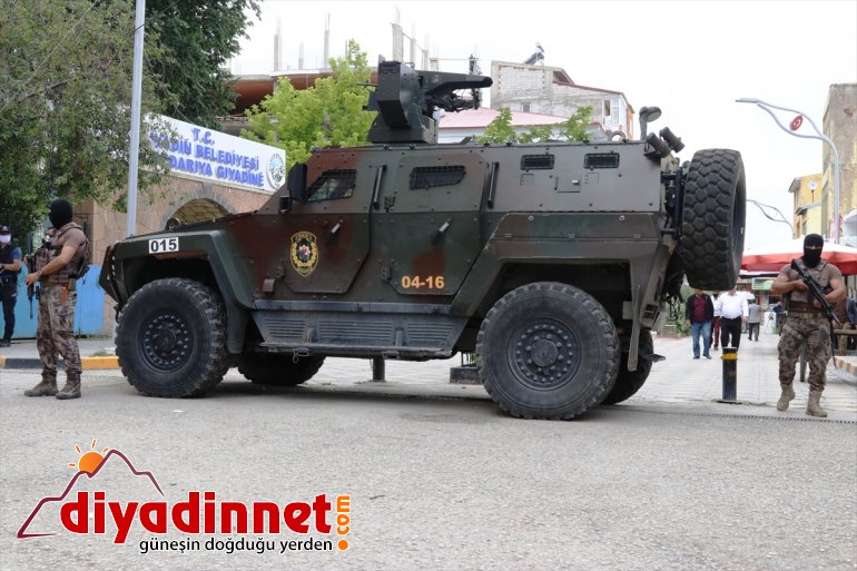 HDP'li Diyadin Belediye Başkanı Betül Yaşar, terör soruşturmasında gözaltına alındı