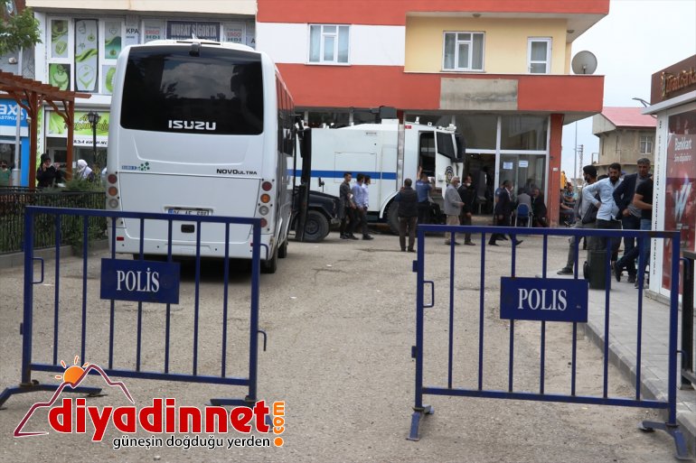 Yaşar, alındı Başkanı Belediye gözaltına terör Diyadin HDP