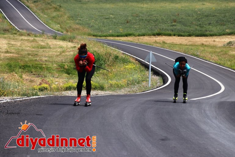 kayaklı AĞRI ter olimpiyat asfaltta - döküyor için kotası koşucular, Milli 12