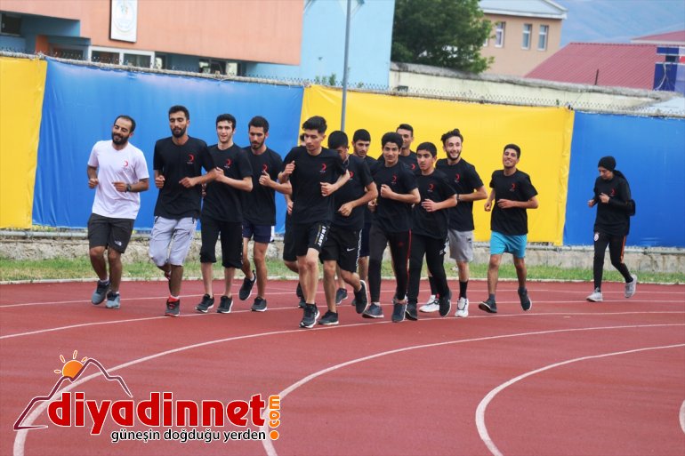 öğrenciler - düzenleniyor için Sınavlara ücretsiz kurs AĞRI hazırlanan 3