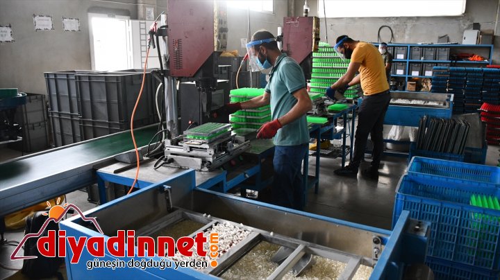 Devlet desteğiyle kurduğu fabrika ile hayalini gerçekleştirip istihdama katkı sunuyor2