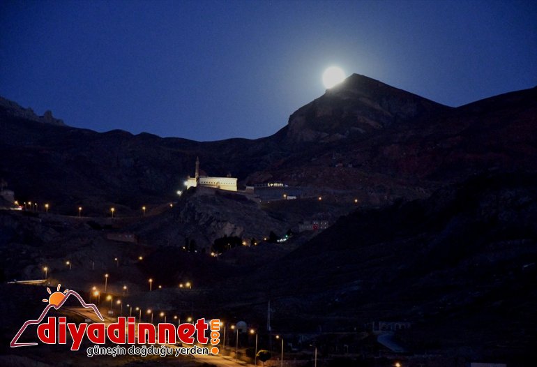 İshak Paşa Sarayı2