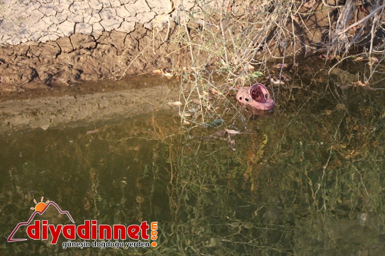 Erzincan'da sulama kanalına düşen 2 yaşındaki çocuk boğuldu