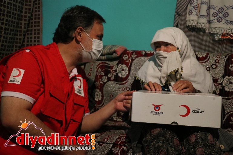 4 hedefliyor eti ulaştırmayı AĞRI Türk milyon kişiye içi kurban ve - dışında yurt Kızılay 2