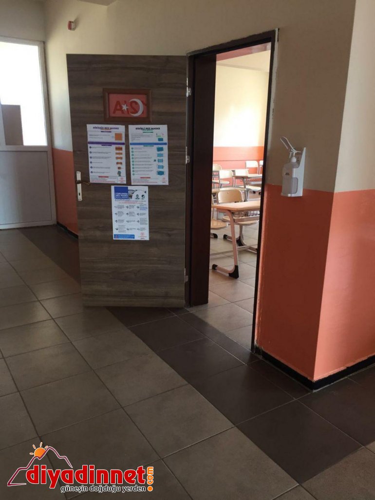 Ağrı da Okulum Temizlik Belgesi ni hak eden ilk okullar belirlendi5