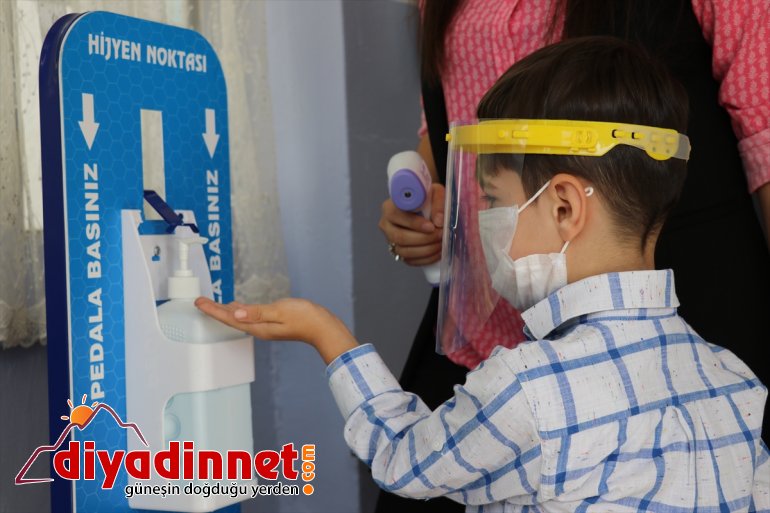 Ağrı da yüz yüze eğitim başladı11