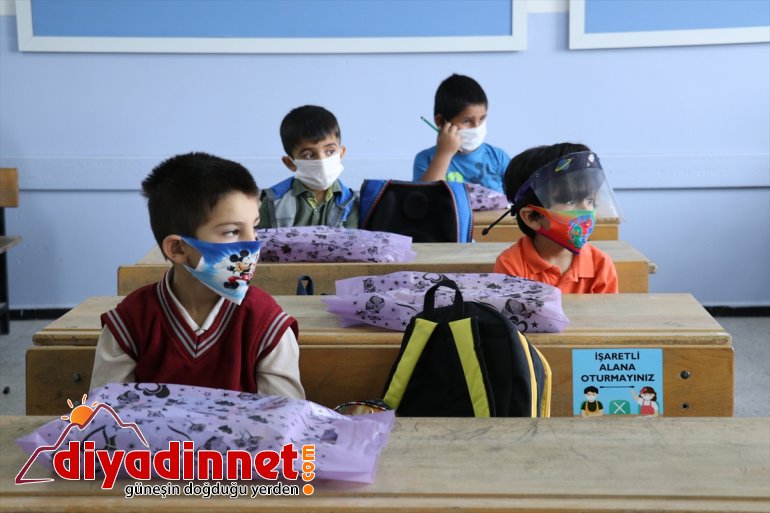 Ağrı da yüz yüze eğitim başladı4