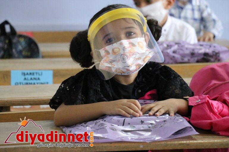 Ağrı da yüz yüze eğitim başladı8