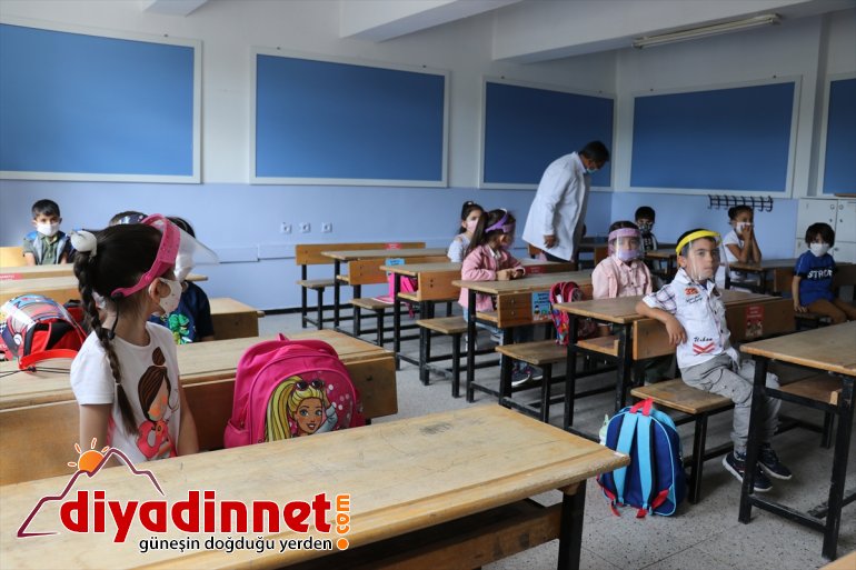 Ağrı'da Yüz Yüze Eğitim Başladı