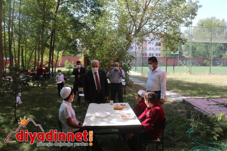 Ağrı İl Müftüsü Topçu kuran kurslarını ziyaret etti2