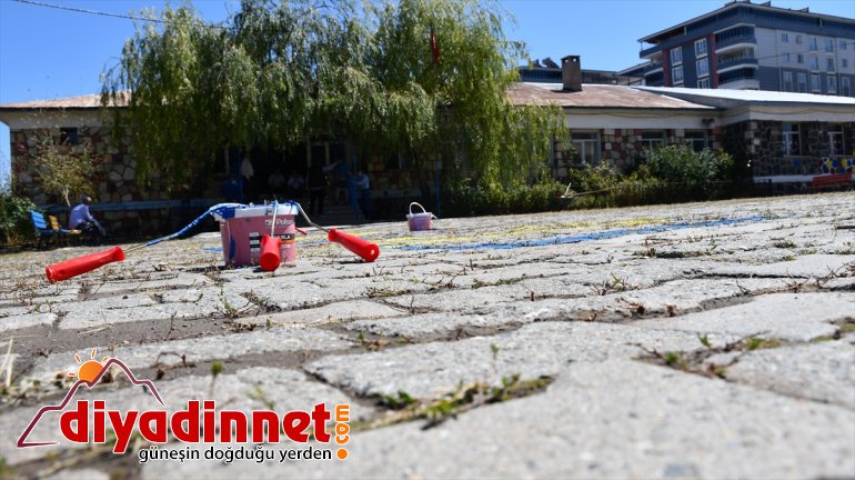 hazırlıyor yüze eğitime boyayarak Fedakar okulları rengarenk - öğretmenler AĞRI yüz 9