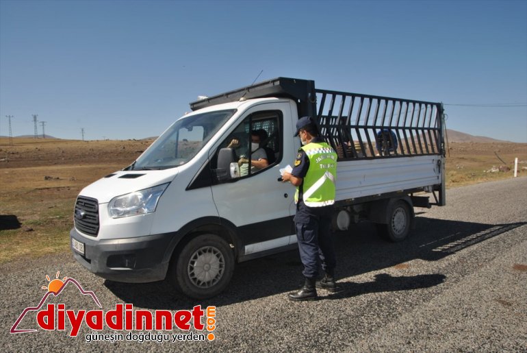 araca trafik para 37 bin uymayan kurallarına kesildi 87 Kars