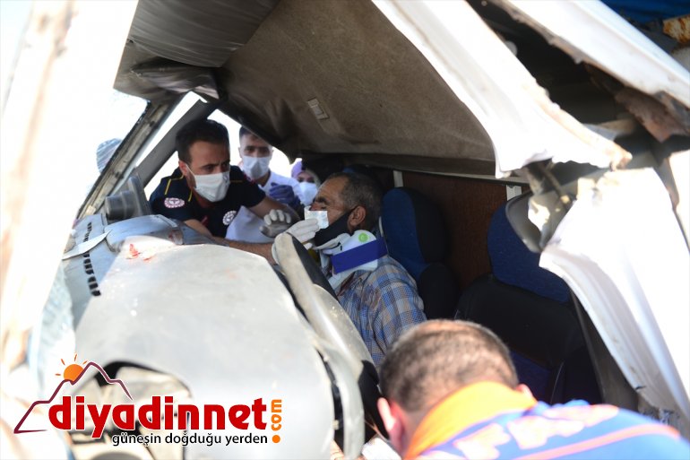 kazada kişiyi AFAD IĞDIR 2 Zincirleme - kurtardı sıkışan 4