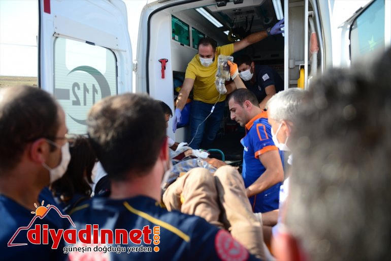 AFAD kazada 2 - kişiyi IĞDIR Zincirleme sıkışan kurtardı 5