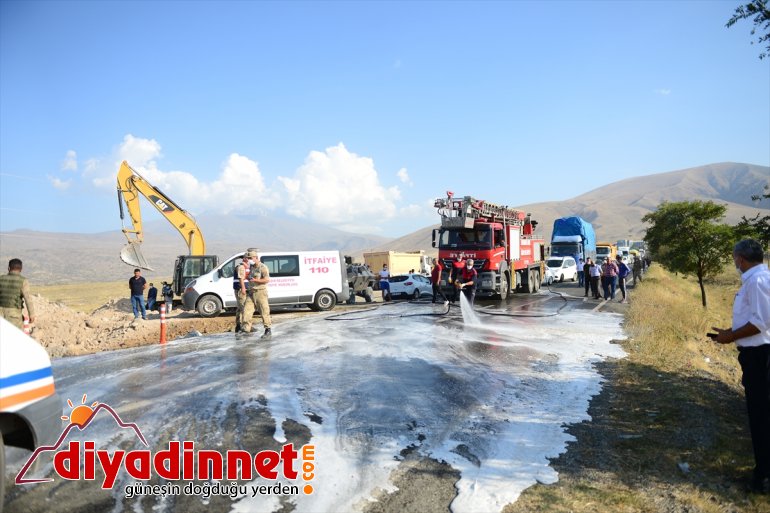 kurtardı sıkışan - kazada kişiyi Zincirleme IĞDIR 2 AFAD 7