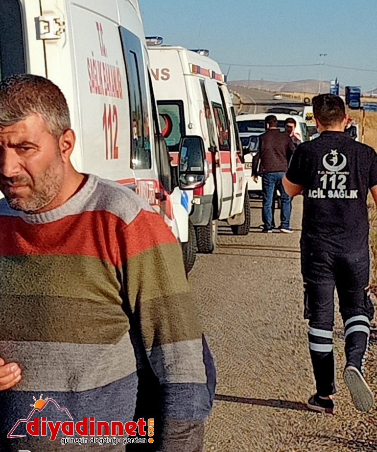 Ağrı da otomobil devrildi ölü yaralı2
