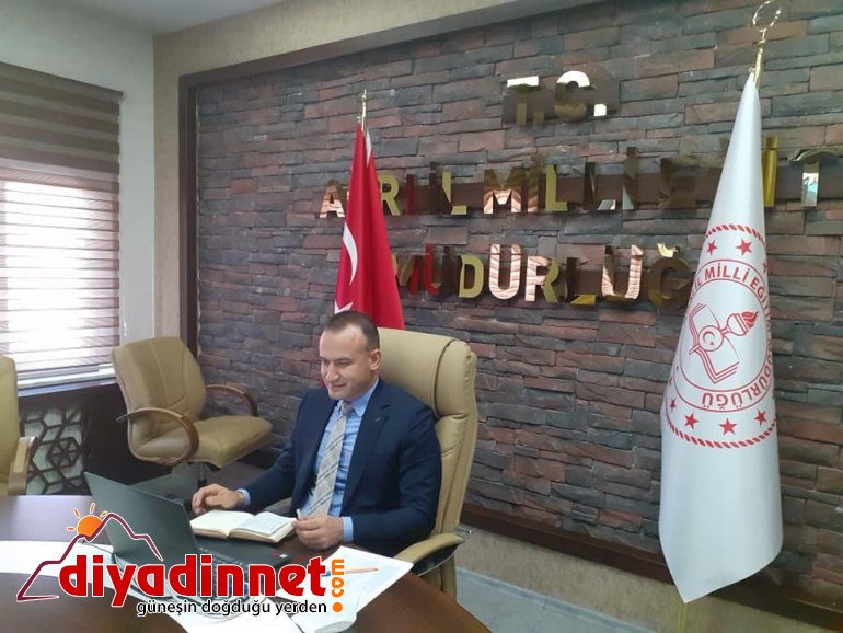 Bakan Selçuk öğretmenlerin Ağrı ya ziyaret davetini kırmadı3