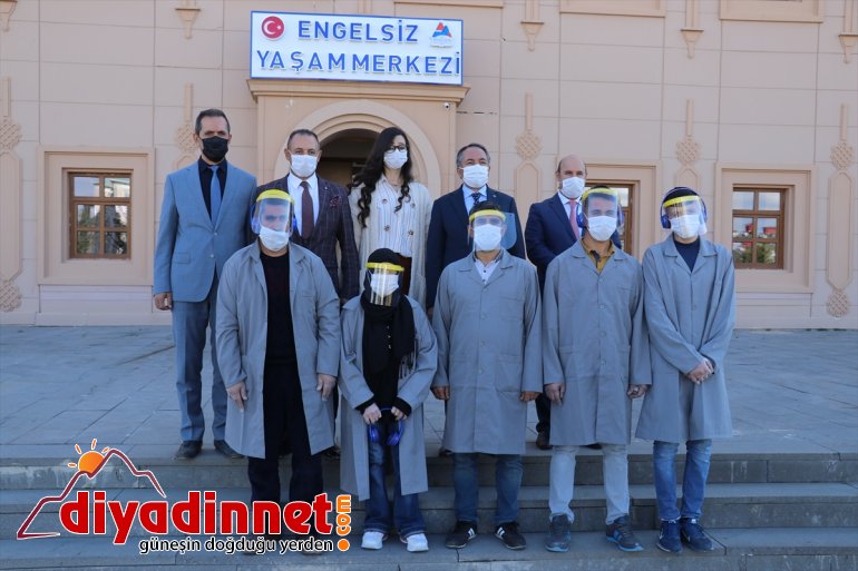 Doğu ürettiği karton engellilerin Anadolu