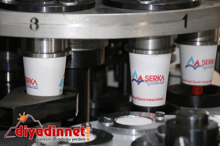 Doğu Anadolu'da çaylar engellilerin ürettiği karton bardaklardan içilecek