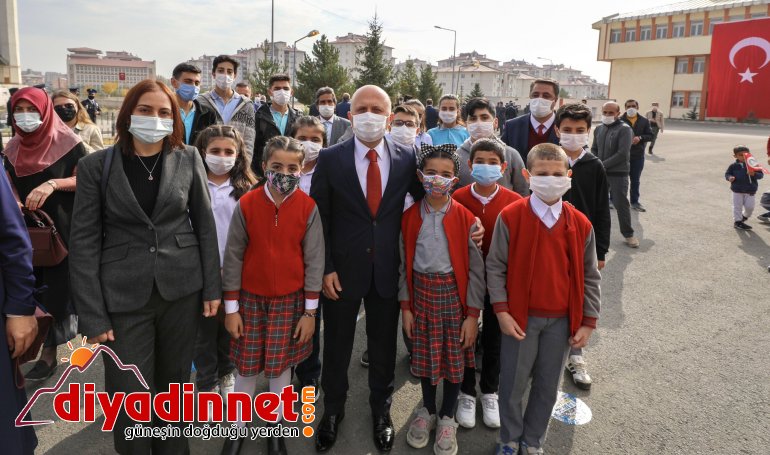 Ekim Cumhuriyet Bayramı Ağrı da Coşkuyla Kutlandı12