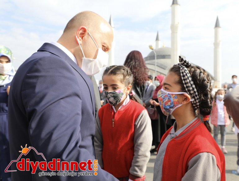 Ekim Cumhuriyet Bayramı Ağrı da Coşkuyla Kutlandı10