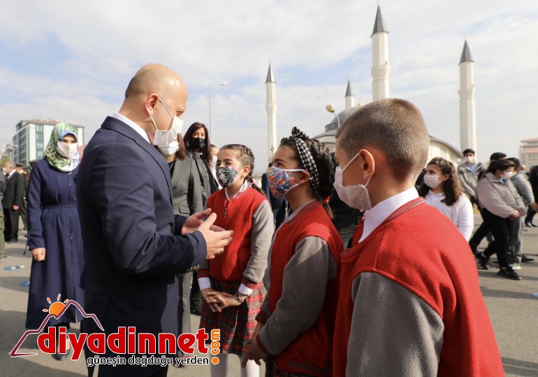 Ekim Cumhuriyet Bayramı Ağrı da Coşkuyla Kutlandı11