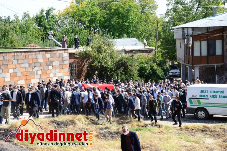 Zeki son bakan yolculuğuna Ergezen uğurlandı Eski 14