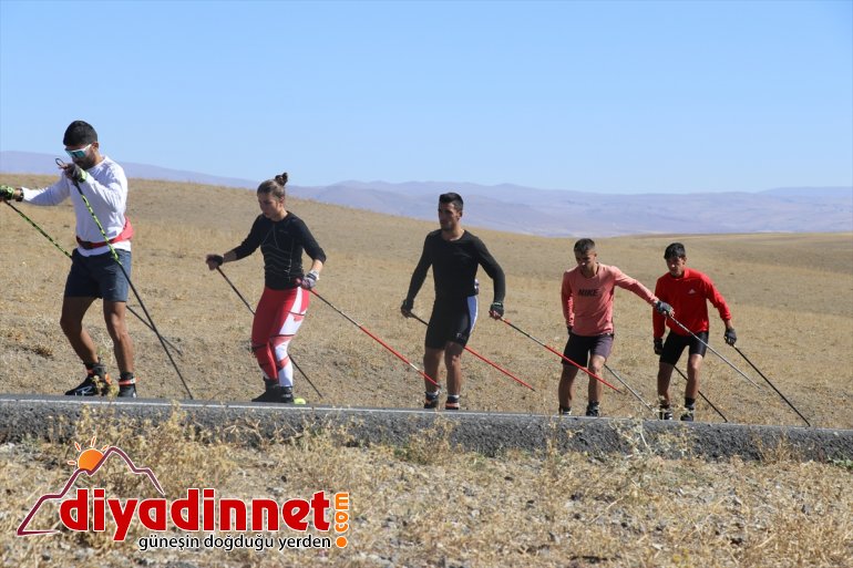 AĞRI hedefiyle olimpiyat Milli güç kayakçılar depoluyor asfaltta - 12