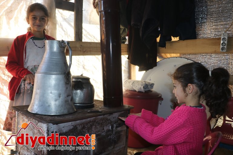 göçerlerin - zorlu geçiren hayatı yarısını  Yılın AĞRI yaylada 24