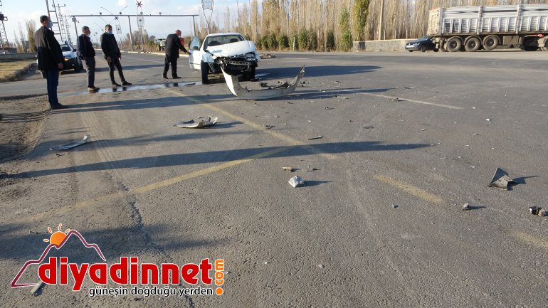 Ağrı da hız yapan araç kazaya sebep oldu2