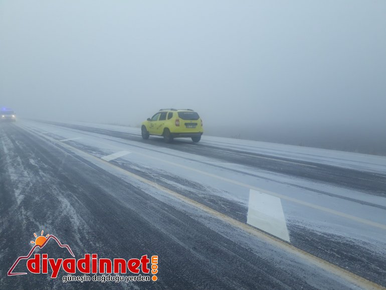 Ağrı da kar ve sis sürücülere zor anlar yaşattı3