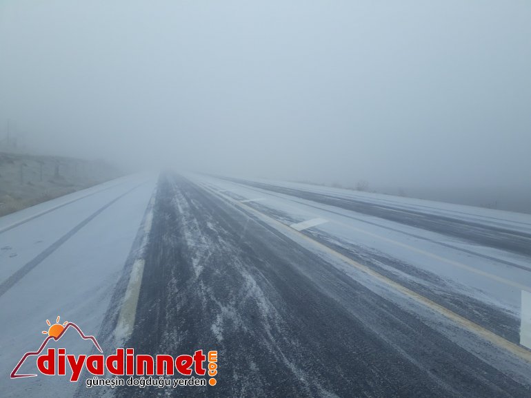 Ağrı da kar ve sis sürücülere zor anlar yaşattı7