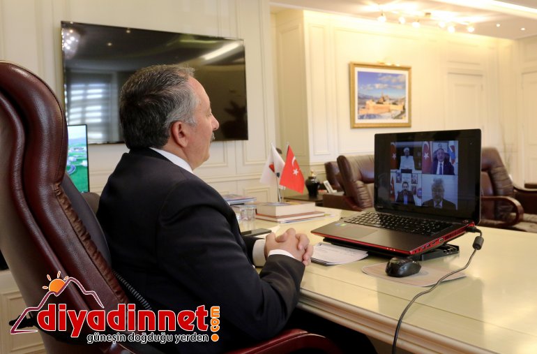 AİÇÜ’de 4. Uluslararası Ahmed-i Hani sempozyumu başladı1