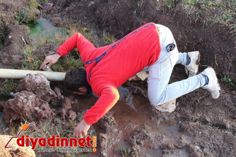 Göçerlerin zorlu dönüş yolculuğu devam ediyor5