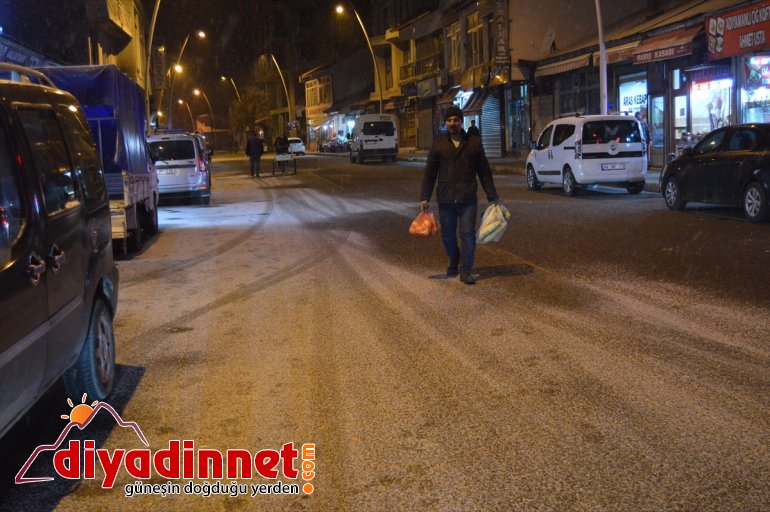 ve AĞRI Araçlar ağaçlar karla kaplandı - 4