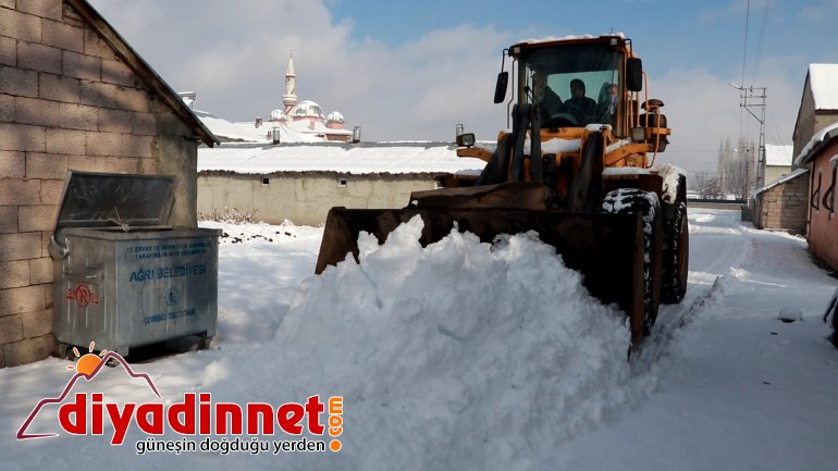 ağrı belediyesi kar temizleme başlattı4