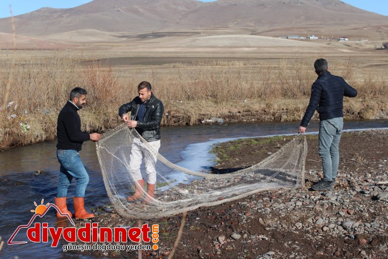 Ağrı da balıkçılar ilk mesailerine başladı8