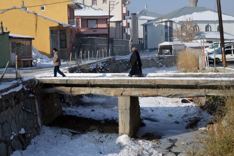 Ağrı da dondurucu soğuklar etkisini sürdürüyor4