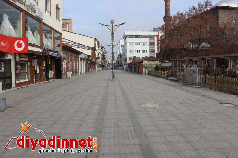 Ağrı da sokağa çıkma yasağı nedeniyle meydanlarda sessizlik hakim8