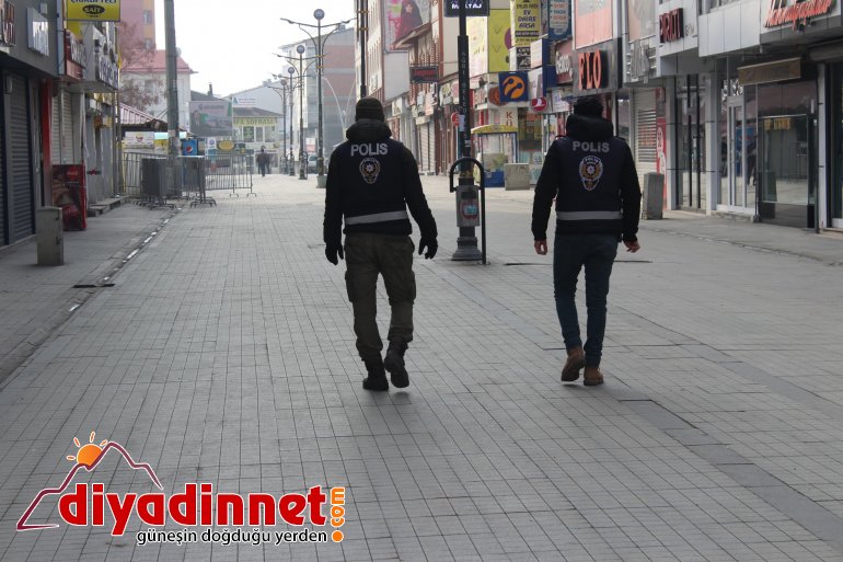 Ağrı da sokağa çıkma yasağı nedeniyle meydanlarda sessizlik hakim9