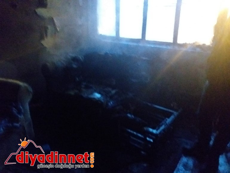 ağrı ev yangını4